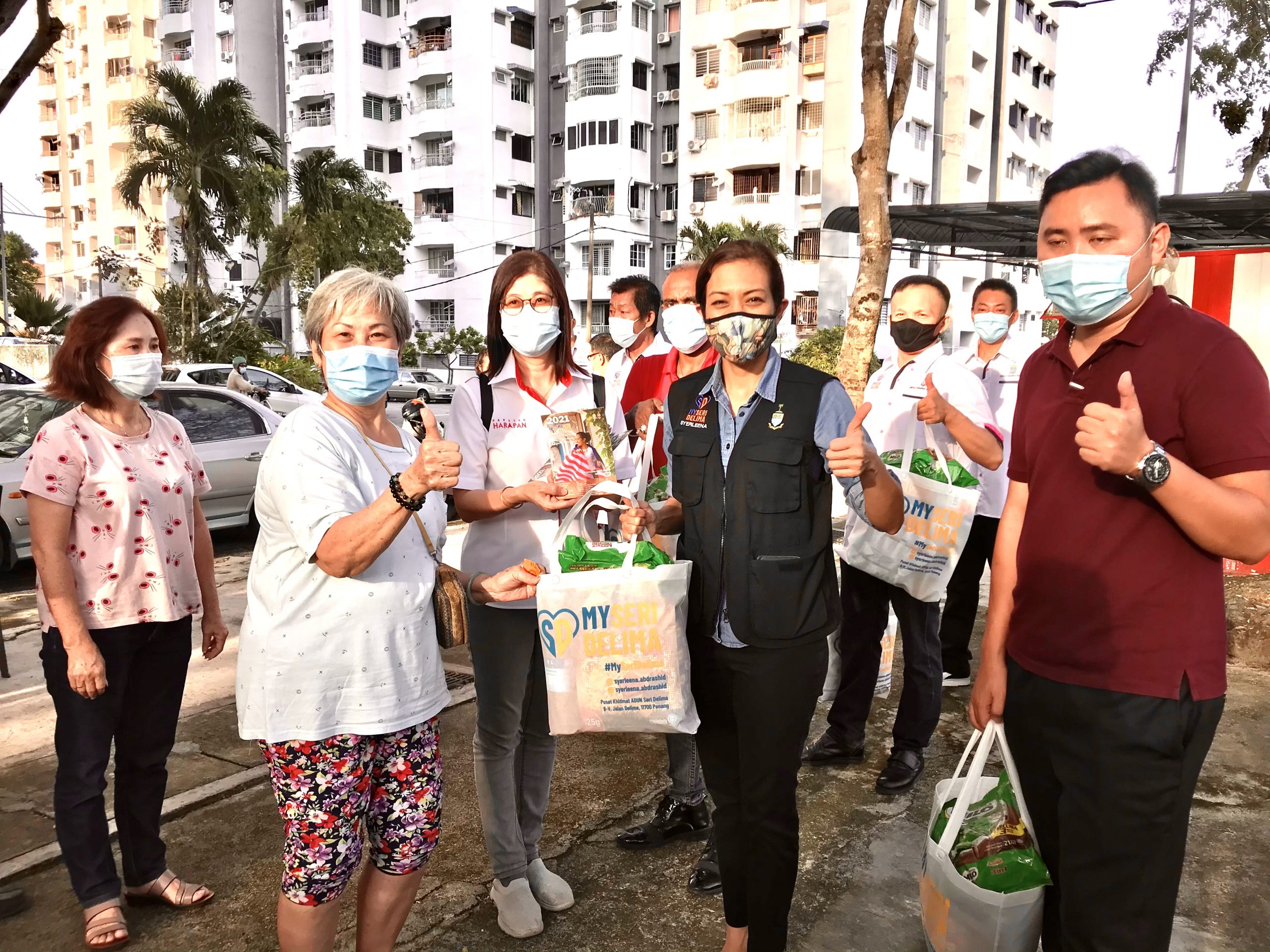 Contohi MPKK Island Park, berjaya tuai hasil kebun ...