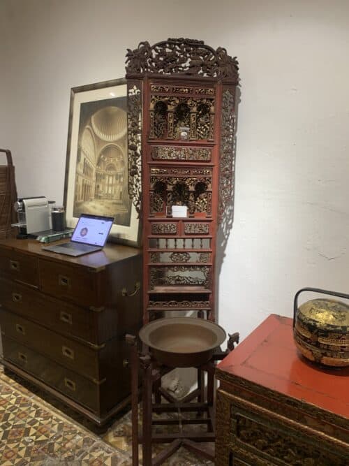 full view of wedding washbasin stand