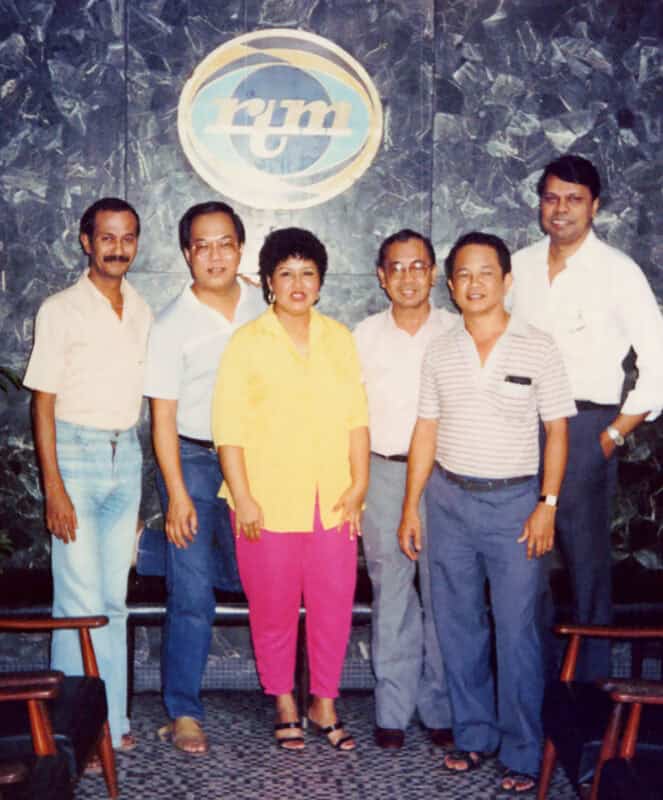 (lee chong heen) jazzocrats at rtm pg(l r jack fadzil,lee chong heen,ruby rozells,nordin che din(studio mgr,william scully,walter ambrose)