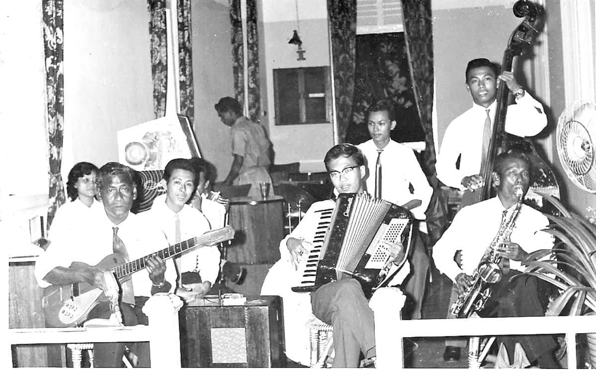 (lee chong heen) larry rodrigues band at the garrison club (lee chong heen on accordion) (circa 1960s)