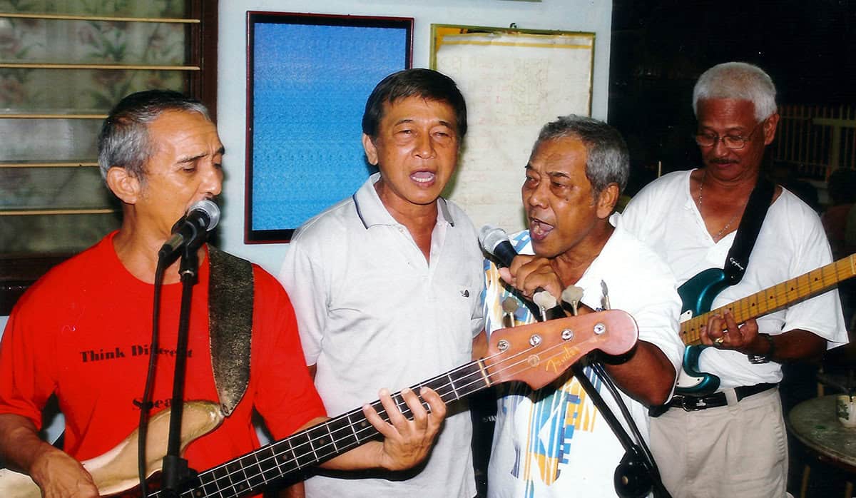 (ralph jeremiah) the jeremiah brothers jamming (l r bonnie, ralph, leander, homer)